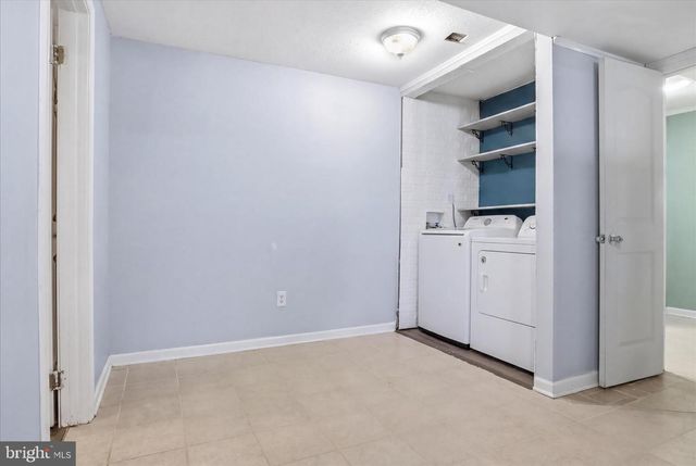 18507 AMIDON AVE, Triangle, VA 22172
