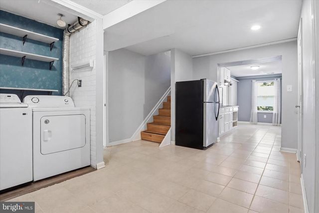 18507 AMIDON AVE, Triangle, VA 22172
