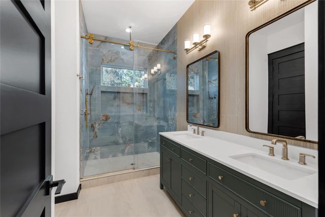 7292 Edgewater Drive, Willis, TX 77318