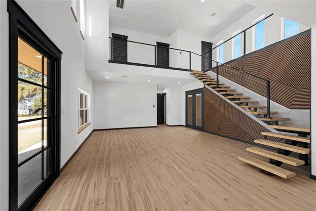 7292 Edgewater Drive, Willis, TX 77318