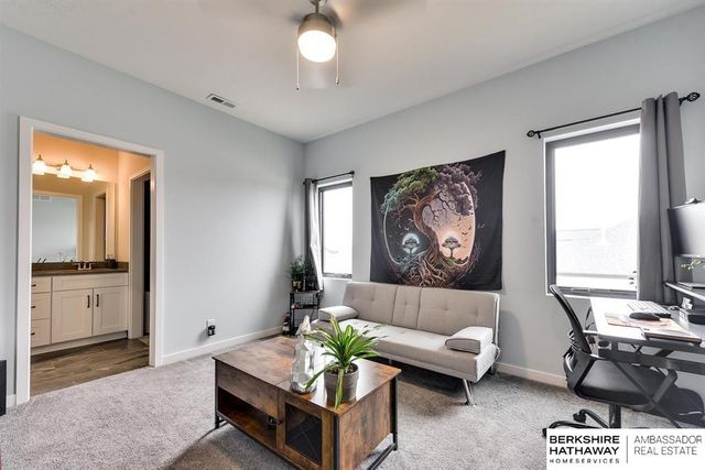 20802 Hartman Avenue, Omaha, NE 68022