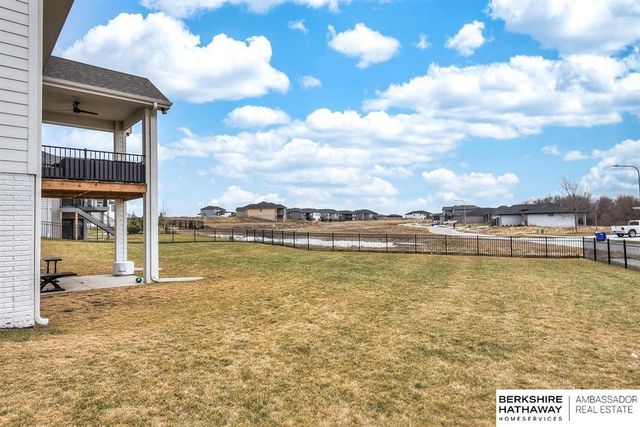 20802 Hartman Avenue, Omaha, NE 68022