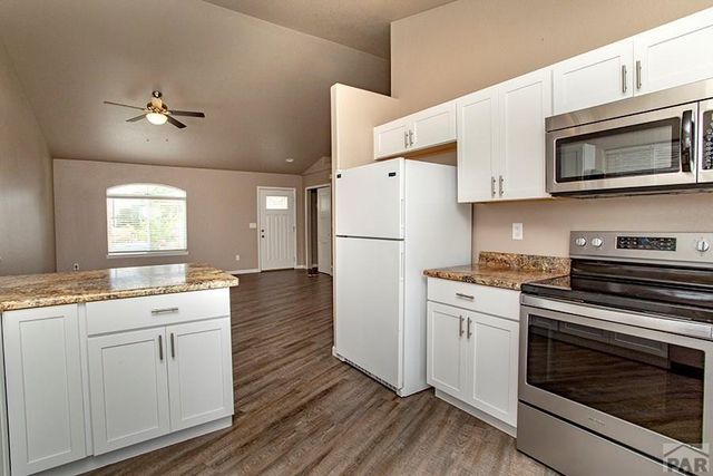 3117 W 18th St, Pueblo, CO 81003