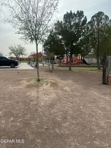 241 Lone Star Place, El Paso, TX 79907