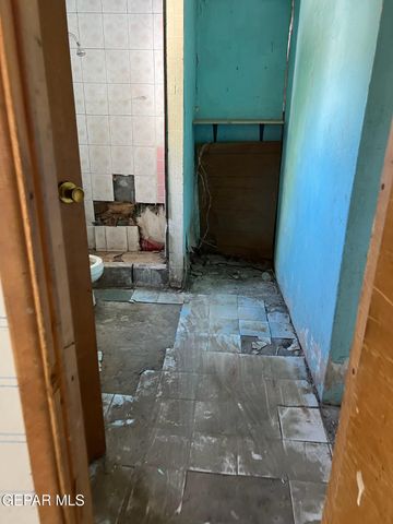 241 Lone Star Place, El Paso, TX 79907