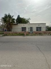 241 Lone Star Place, El Paso, TX 79907