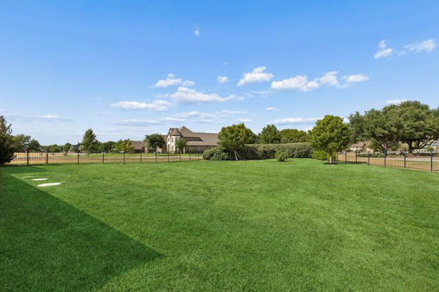 212 W Aurora Vista Trail, Aurora, TX 76078