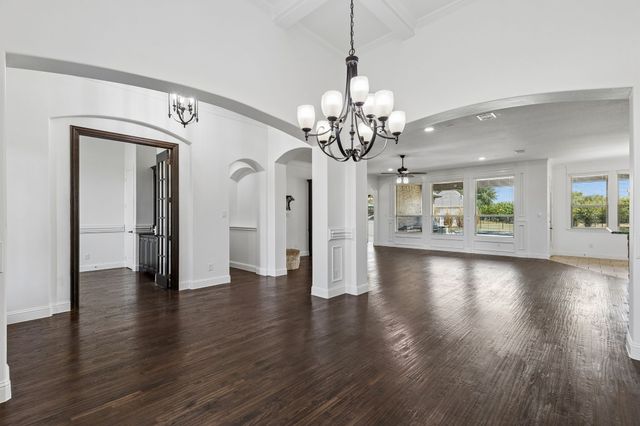 212 W Aurora Vista Trail, Aurora, TX 76078