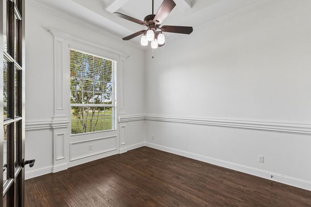 212 W Aurora Vista Trail, Aurora, TX 76078