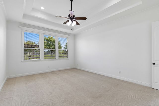 212 W Aurora Vista Trail, Aurora, TX 76078