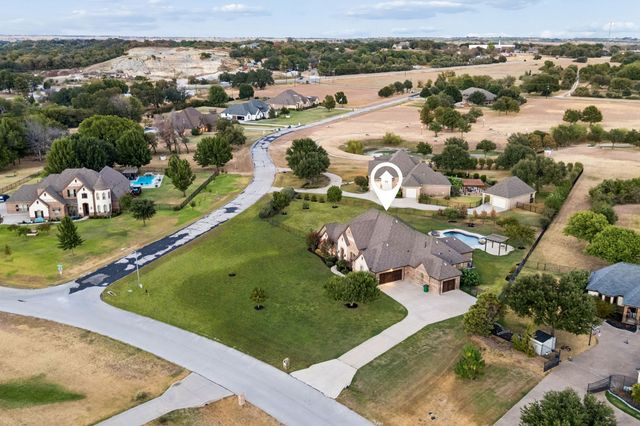 212 W Aurora Vista Trail, Aurora, TX 76078