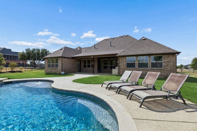212 W Aurora Vista Trail, Aurora, TX 76078