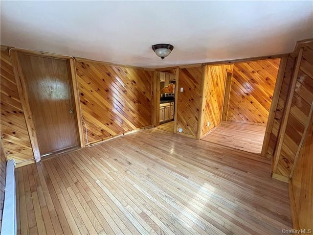 22 Lake Avenue, Monroe, NY 10950