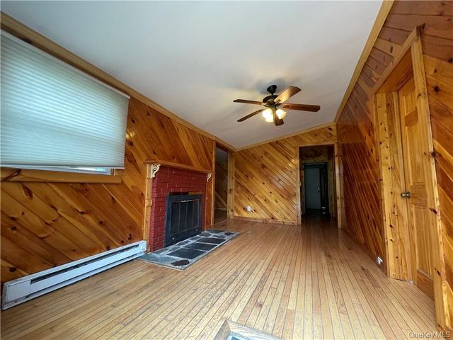 22 Lake Avenue, Monroe, NY 10950