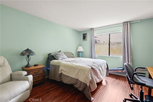 2101 E 21st 102, Signal Hill, CA 90755