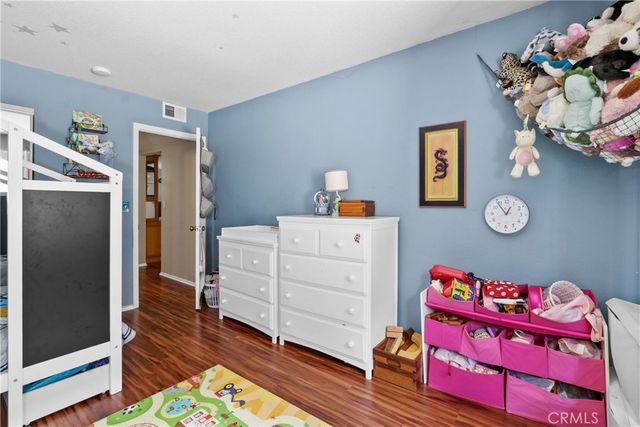 2101 E 21st 102, Signal Hill, CA 90755