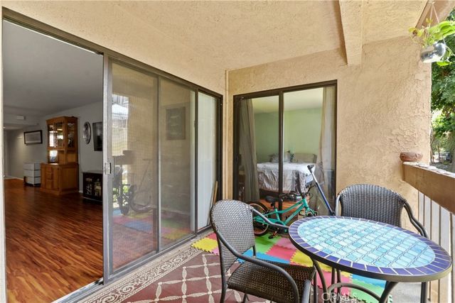 2101 E 21st 102, Signal Hill, CA 90755