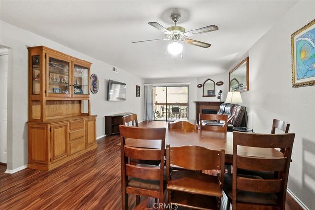 2101 E 21st 102, Signal Hill, CA 90755