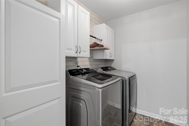2812 Westbury Court, Dallas, NC 28034