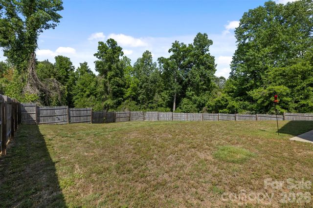 2812 Westbury Court, Dallas, NC 28034