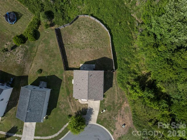 2812 Westbury Court, Dallas, NC 28034