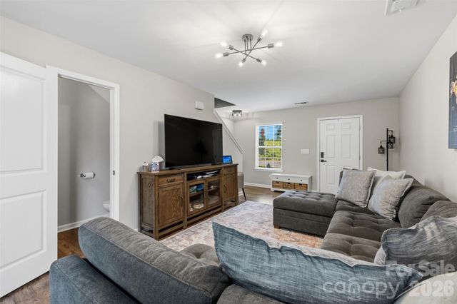 2812 Westbury Court, Dallas, NC 28034