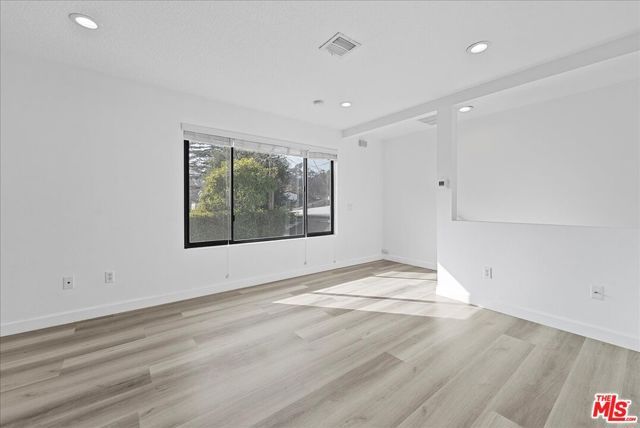 721 Beloit Avenue, Los Angeles, CA 90049