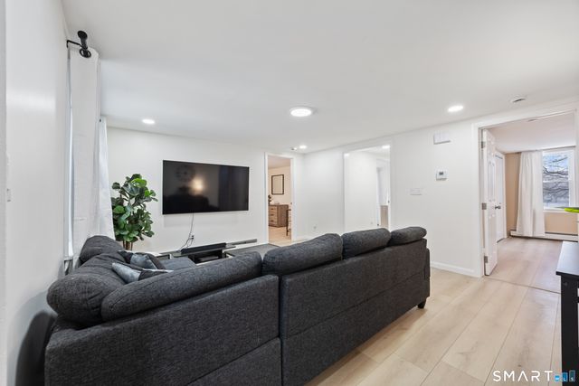 140 South Water Street, East Windsor, CT 06088