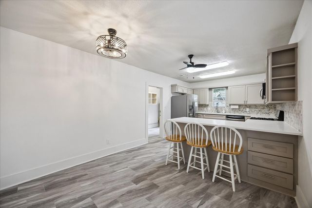 518 W 14th Street W, Houston, TX 77008