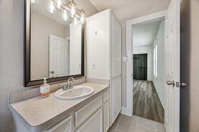 518 W 14th Street W, Houston, TX 77008