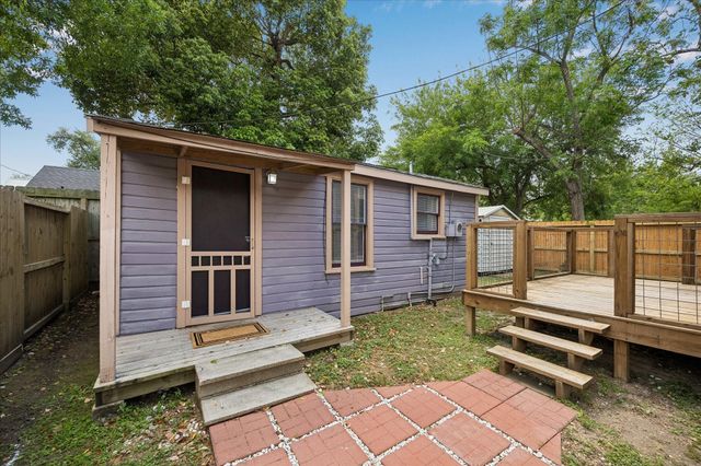 518 W 14th Street W, Houston, TX 77008