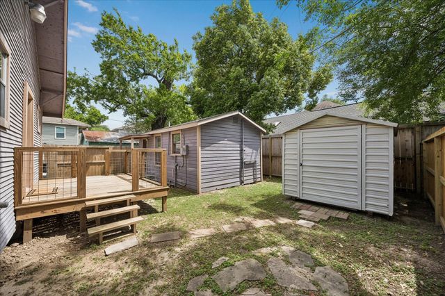 518 W 14th Street W, Houston, TX 77008