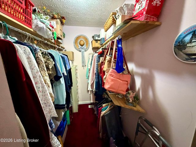 6486 Cedar Grove Rd, Shepherdsville, KY 40165