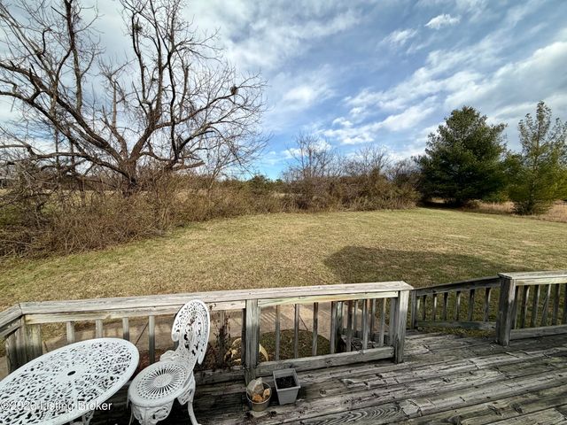 6486 Cedar Grove Rd, Shepherdsville, KY 40165