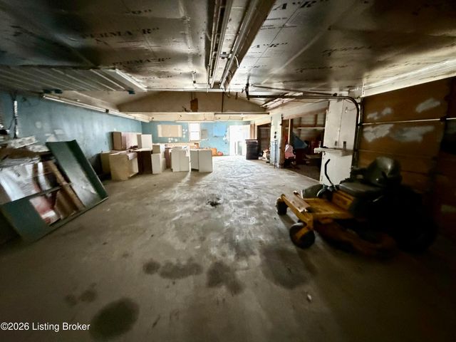 6486 Cedar Grove Rd, Shepherdsville, KY 40165