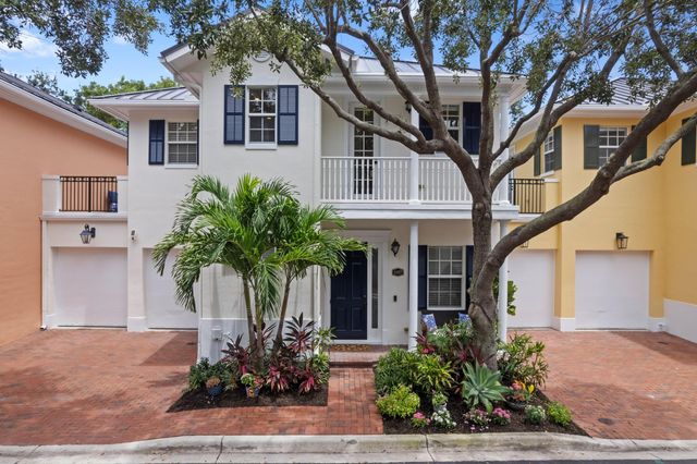 1057 E HERITAGE CLUB Circle, Delray Beach, FL 33483