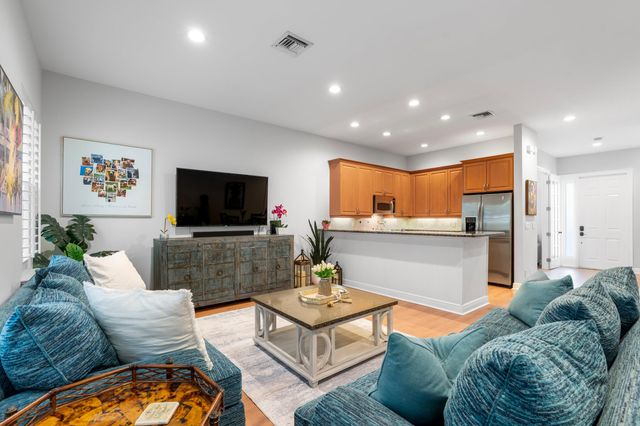 1057 E HERITAGE CLUB Circle, Delray Beach, FL 33483