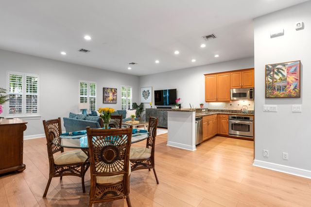 1057 E HERITAGE CLUB Circle, Delray Beach, FL 33483