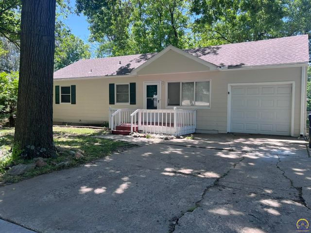 1313 SW Glendale DR, Topeka, KS 66604