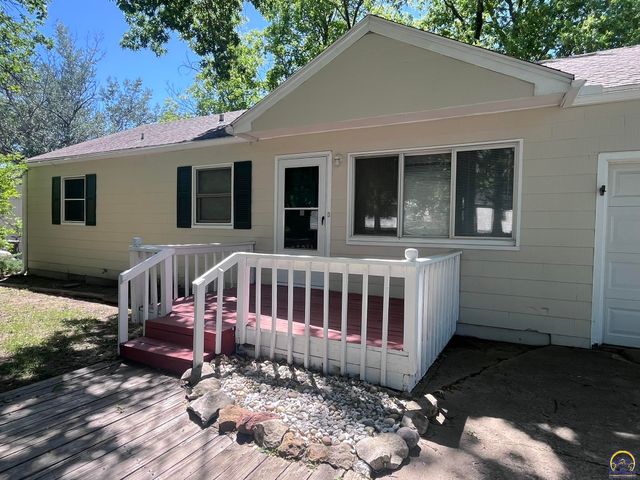1313 SW Glendale DR, Topeka, KS 66604