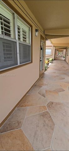 294 Brittany G 294, Delray Beach, FL 33446