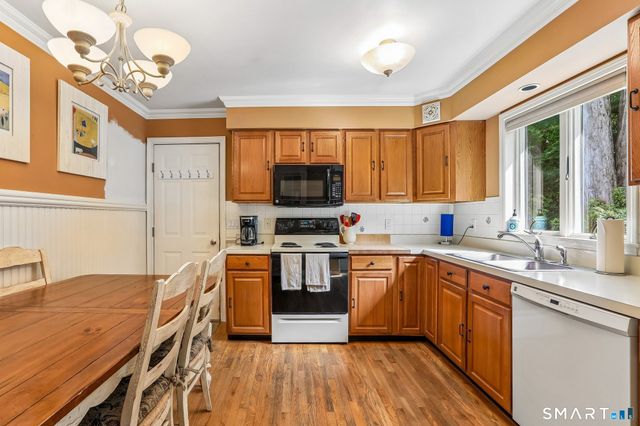 1 Sylvan Road, Danbury, CT 06811