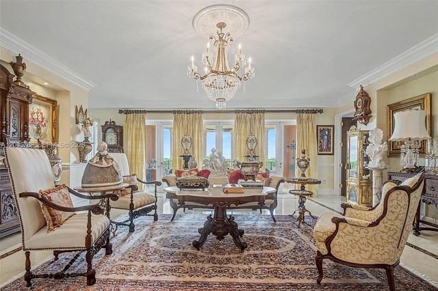 600 Coral Way 5, Coral Gables, FL 33134