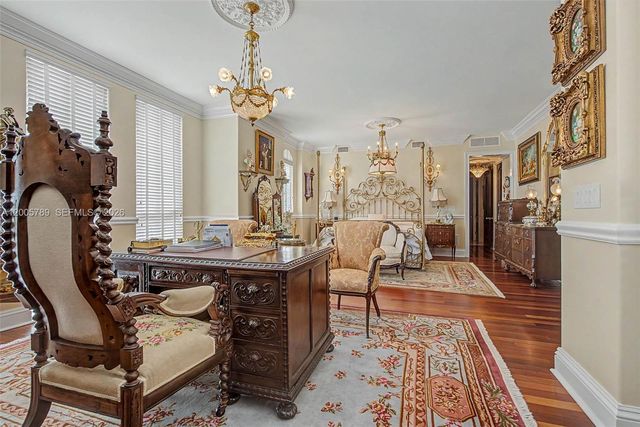 600 Coral Way 5, Coral Gables, FL 33134
