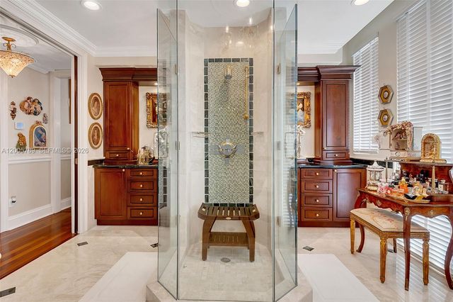 600 Coral Way 5, Coral Gables, FL 33134