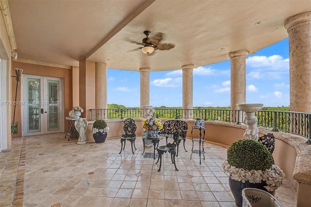 600 Coral Way 5, Coral Gables, FL 33134