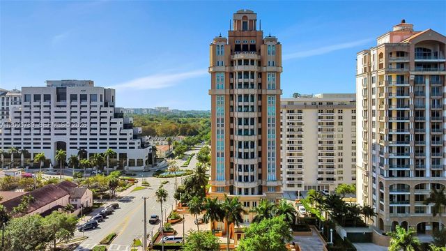 600 Coral Way 5, Coral Gables, FL 33134