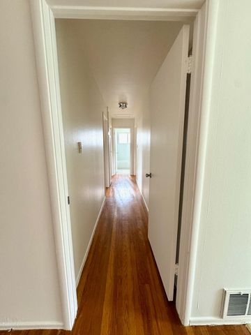 1647 Nilda Avenue, Mountain View, CA 94040