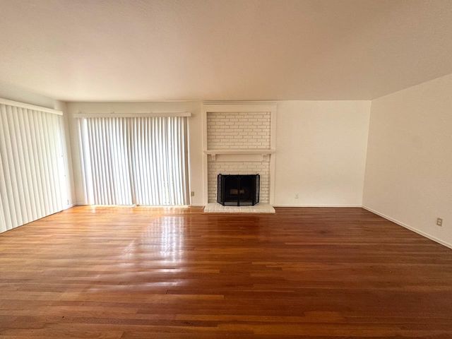 1647 Nilda Avenue, Mountain View, CA 94040