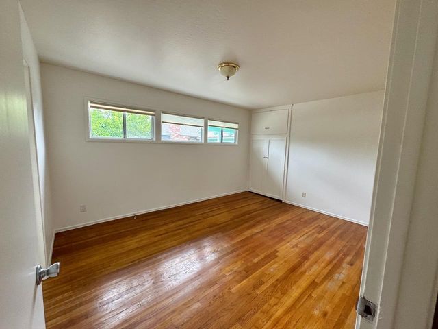 1647 Nilda Avenue, Mountain View, CA 94040